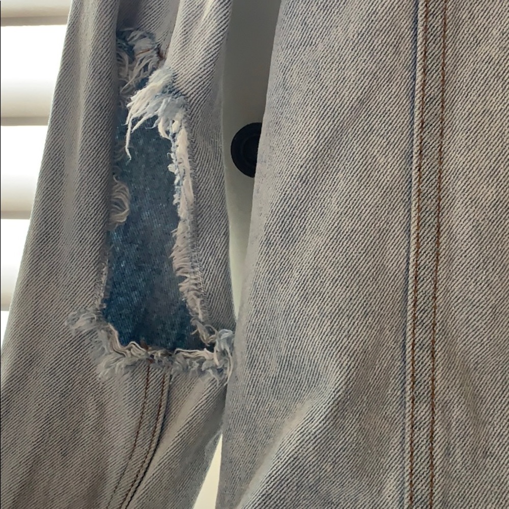 One teaspoon denim jacket size small - Picture 7 of 7